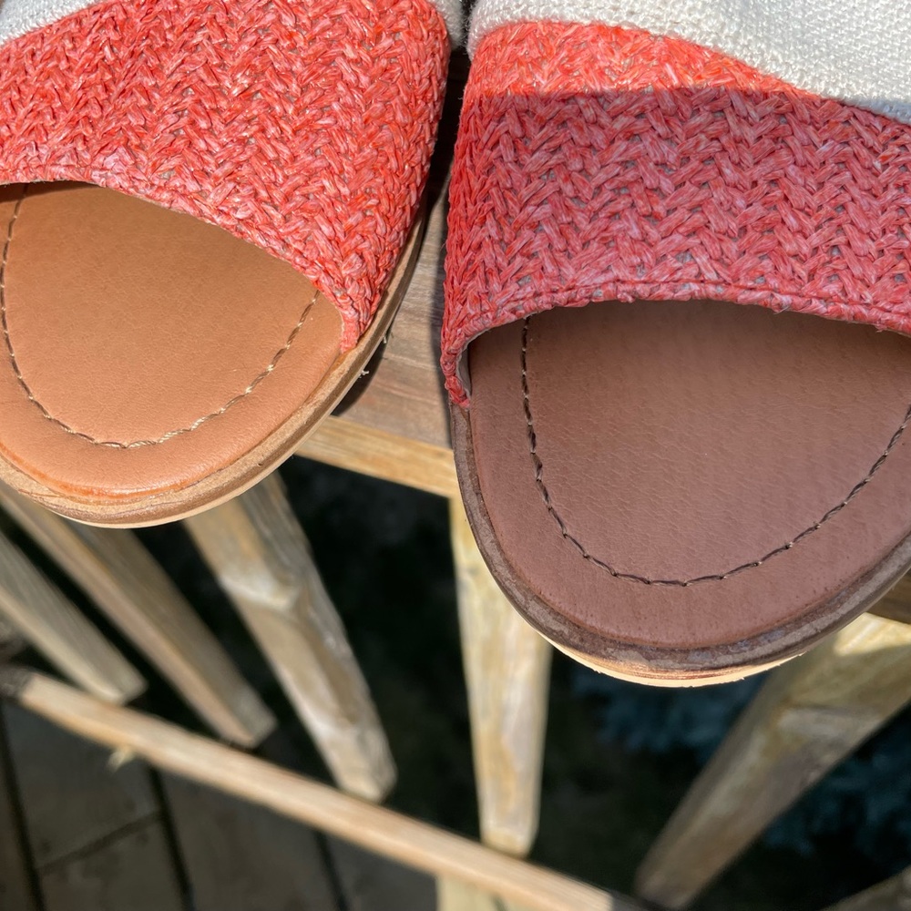 Ccocci Coral Neutral Bambi Flats Size 8 Linen Raffia Peep Toe